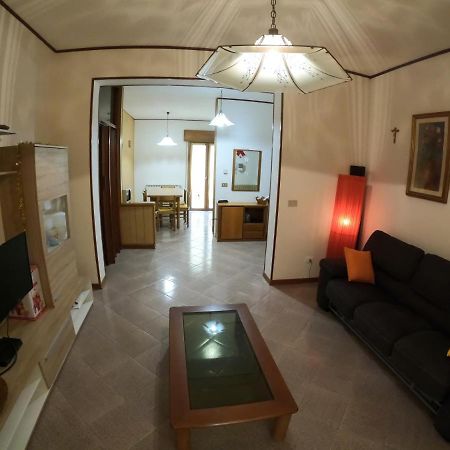 Apartmán Corazza - Trilocale Piano Terra - Agenzia Cocal Caorle Exteriér fotografie